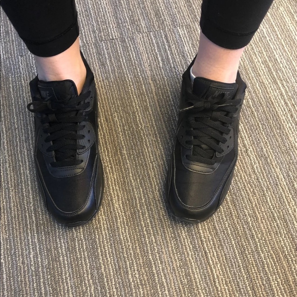 Nike Air Max 9.5